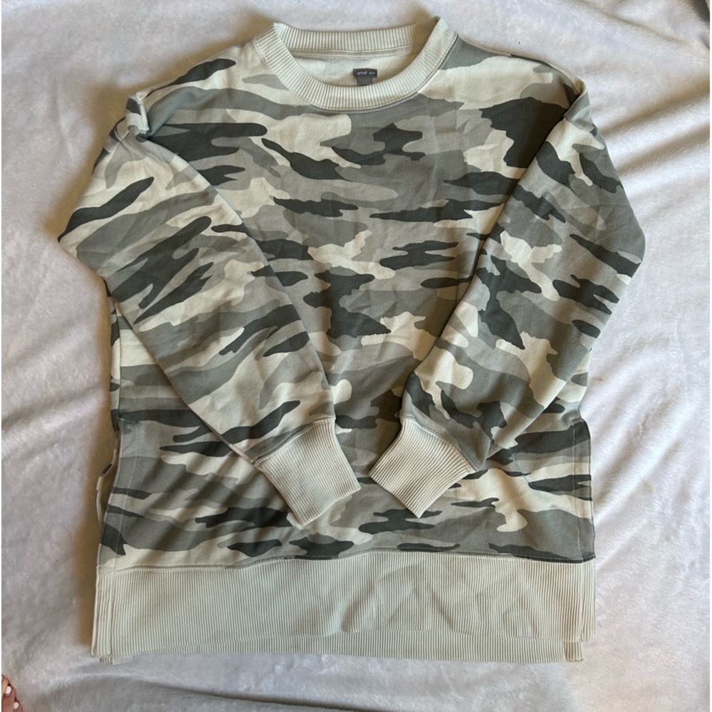 Aerie Oversized Crew XS